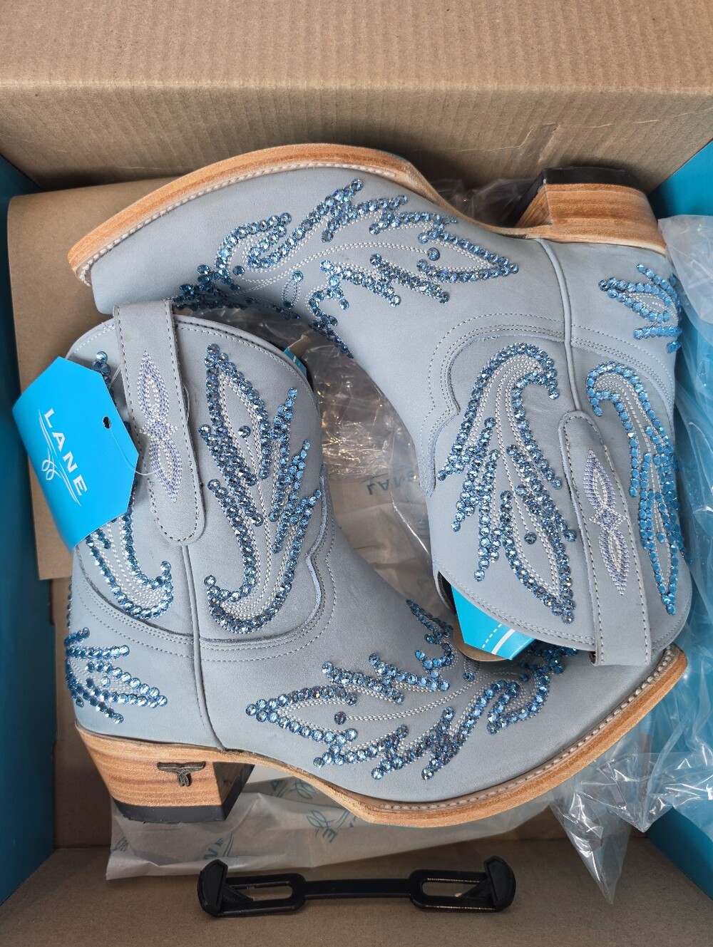 New LANE Lexington Cowgirl Boots with SWAROVSKI Crystals - Picture 10 of 11